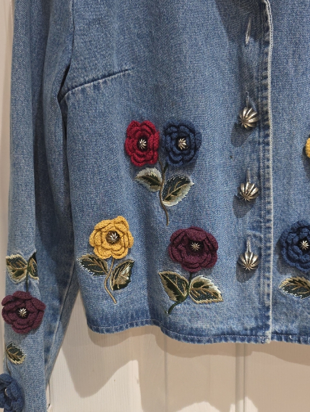 Christopher & Banks Y2k Blue Denim Embroidered Floral Jacket Size L - Picture 3 of 11